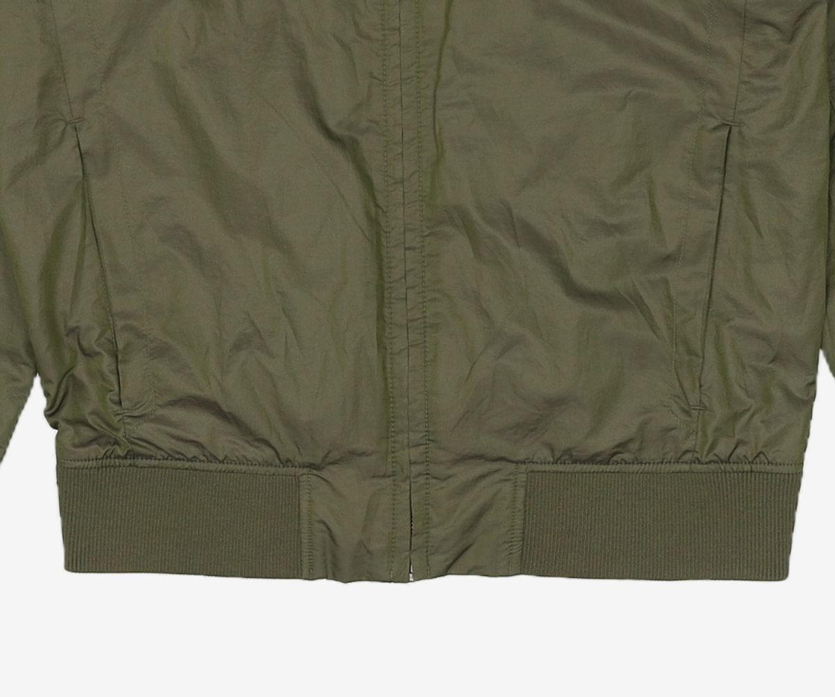 빈폴아웃도어(BEANPOLE OUTDOOR) [빈폴 아웃도어] 카키 남성 라이트 MA-1 재킷 (BO6239D53H) 95