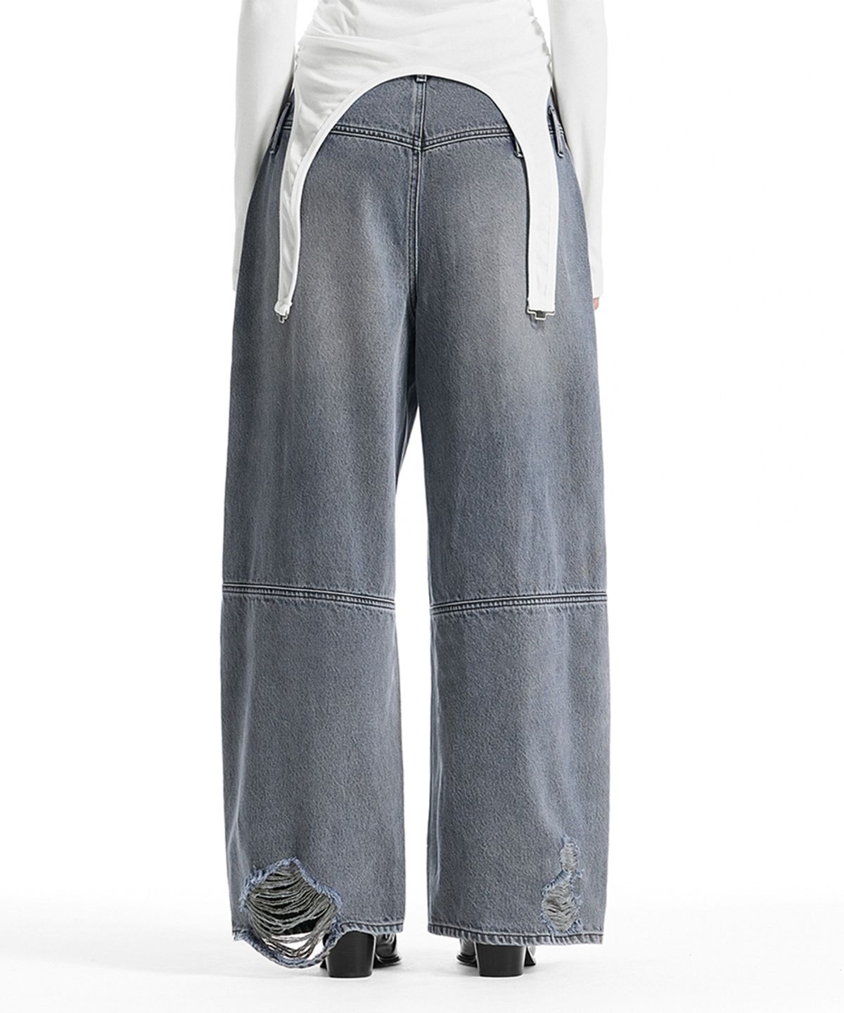 트리밍버드(TREEMINGBIRD) Double Belt Loop Distressed Balloon Denim [ Blue ]