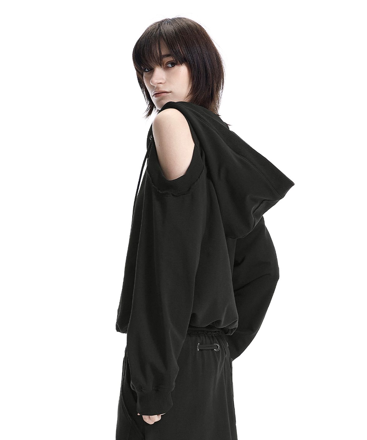 트리밍버드(TREEMINGBIRD) Lace-Up Eyelet Set-Up Hoodie [ Black ]