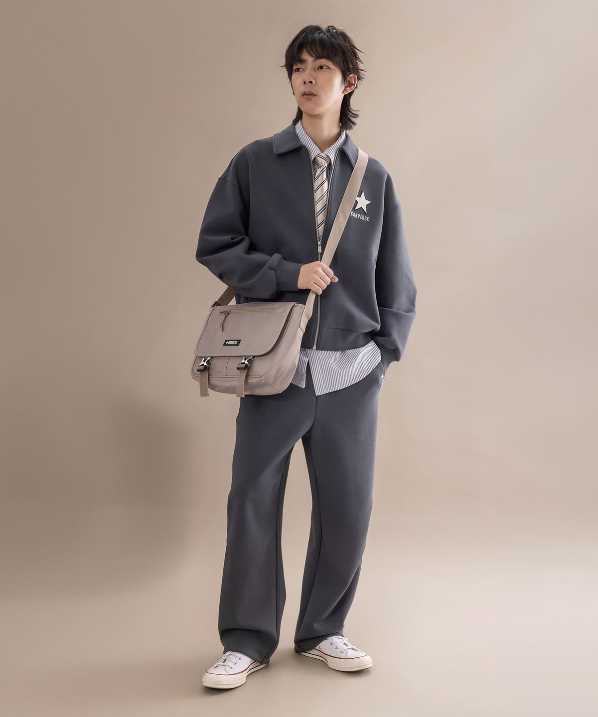 컨버스(CONVERSE) 스타 나일론 메신저 백 빈티지 카고 UA5992-X9V