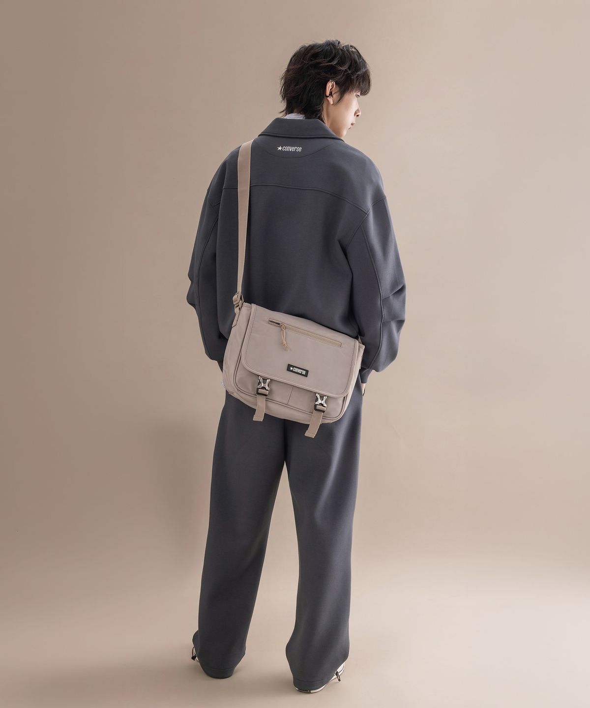 컨버스(CONVERSE) 스타 나일론 메신저 백 빈티지 카고 UA5992-X9V