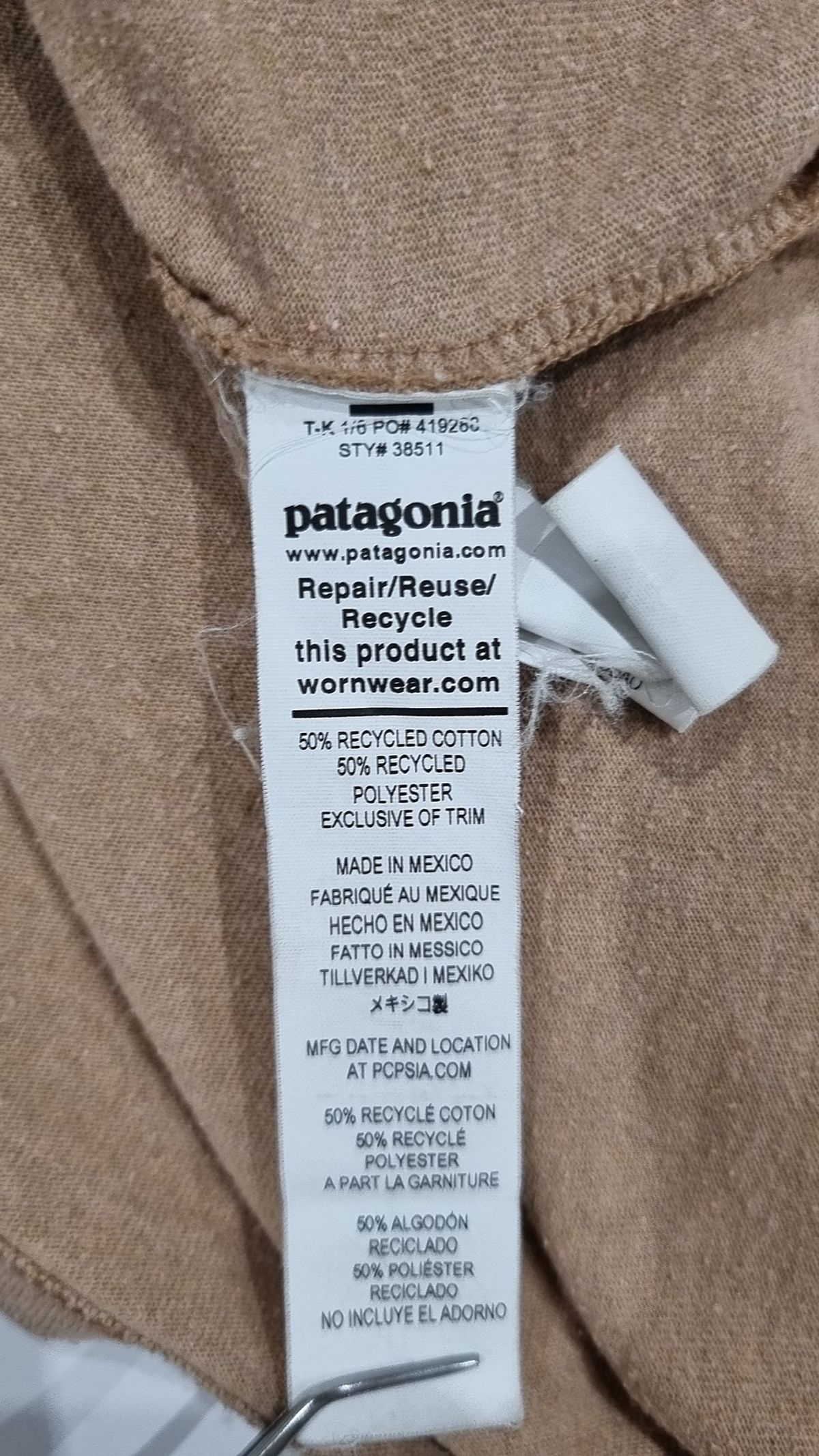 파타고니아(PATAGONIA) 라인 로고 릿지 리스판서빌리 포켓 반팔티 38511-BKWG L