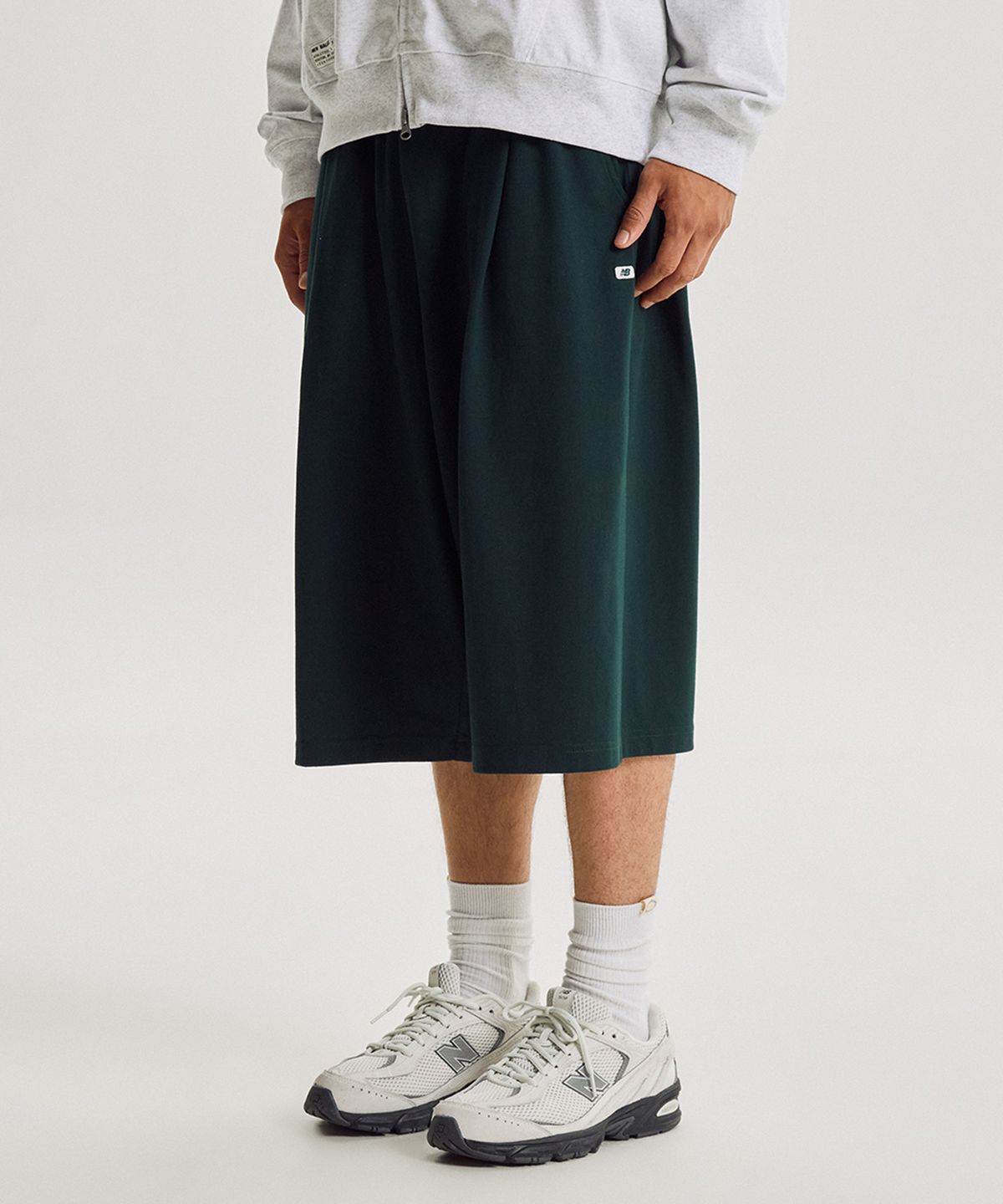 뉴발란스(NEW BALANCE) NBNVG31853 / UNI 모닝레이브 8부 쇼츠 (HUNTER)
