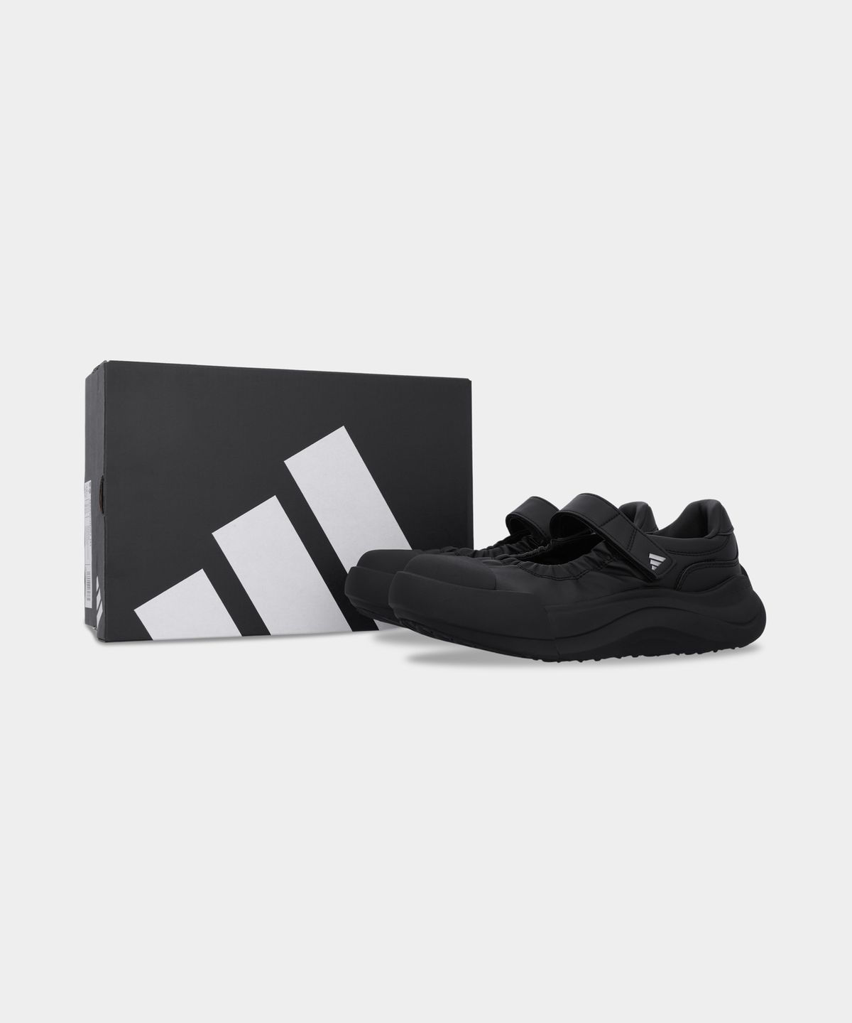 아디다스(ADIDAS) 맥스코트 메리제인 - 블랙 / KZ9650