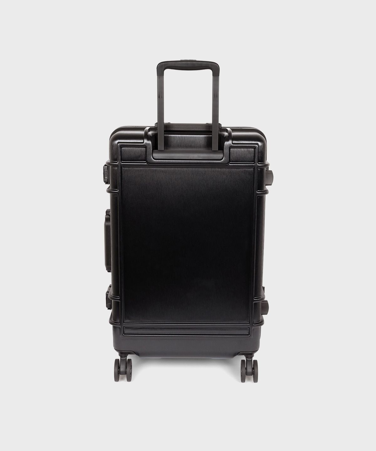 이스트팩(EASTPAK) 리지스트케이스M Brushed Black