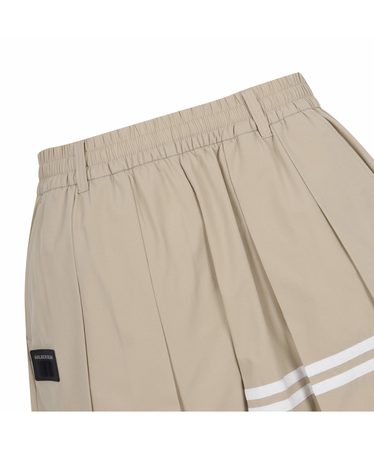 골든베어(GOLDEN BEAR) (W) Line Contrast Pleats Shorts G5PAM26321BEX