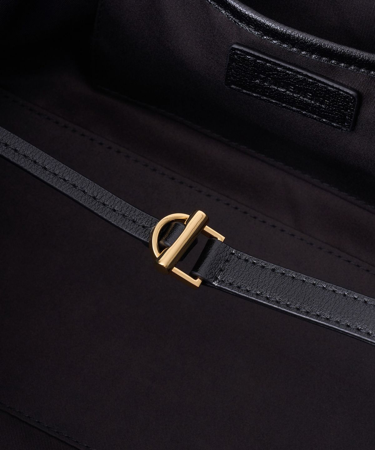 튜드먼트(TTUDEMENT) LONG HANDLE SHOULDER BAG_BLACK