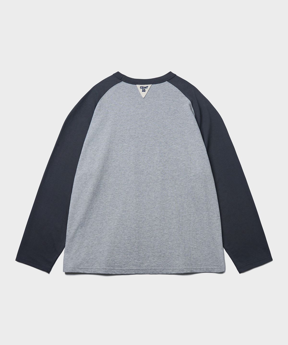 튜드먼트(TTUDEMENT) 50s RAGLAN GRAPHIC T-SHIRT_CHARCOAL