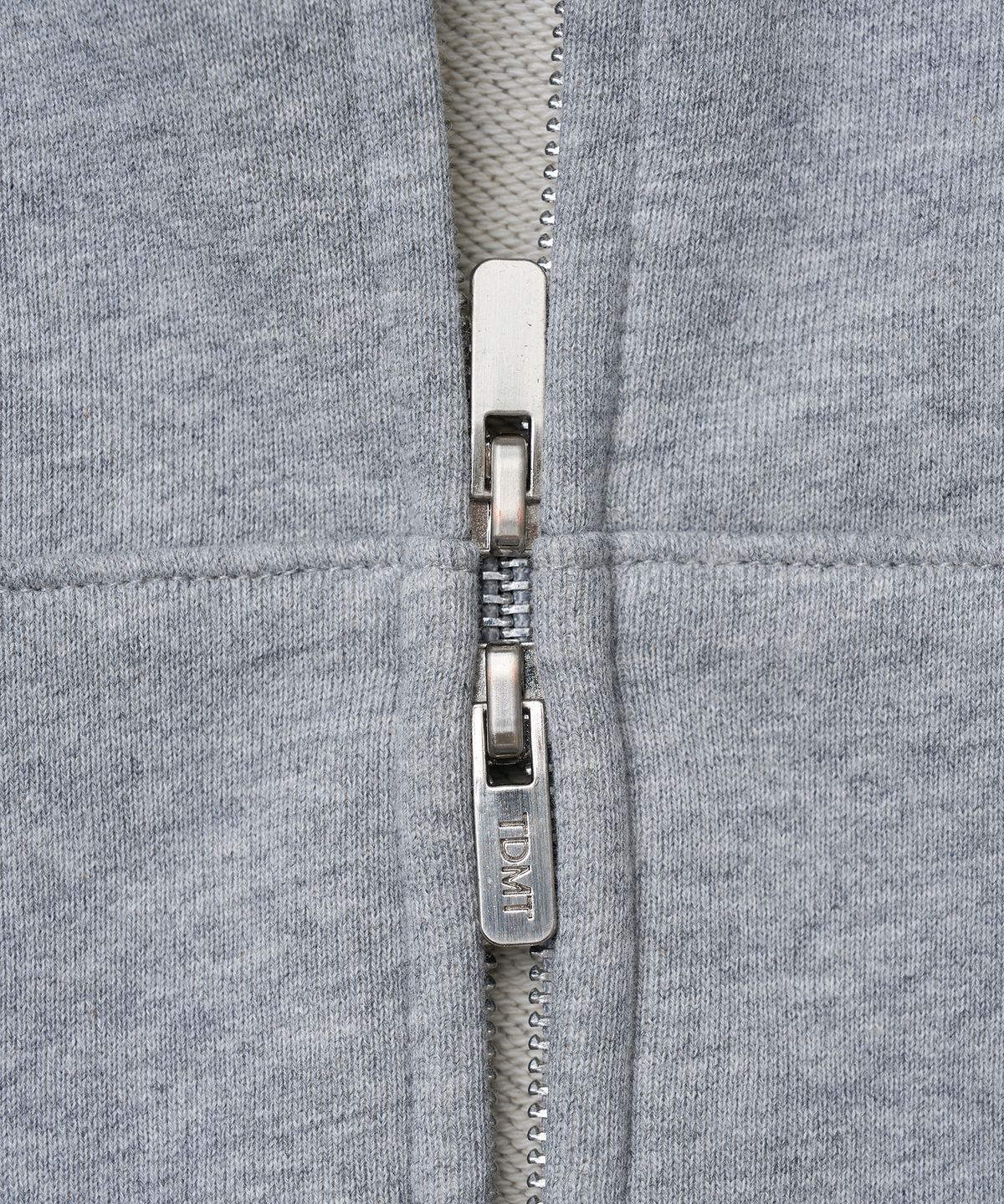 튜드먼트(TTUDEMENT) CROP HODDIE ZIP-UP_MELANGE GREY