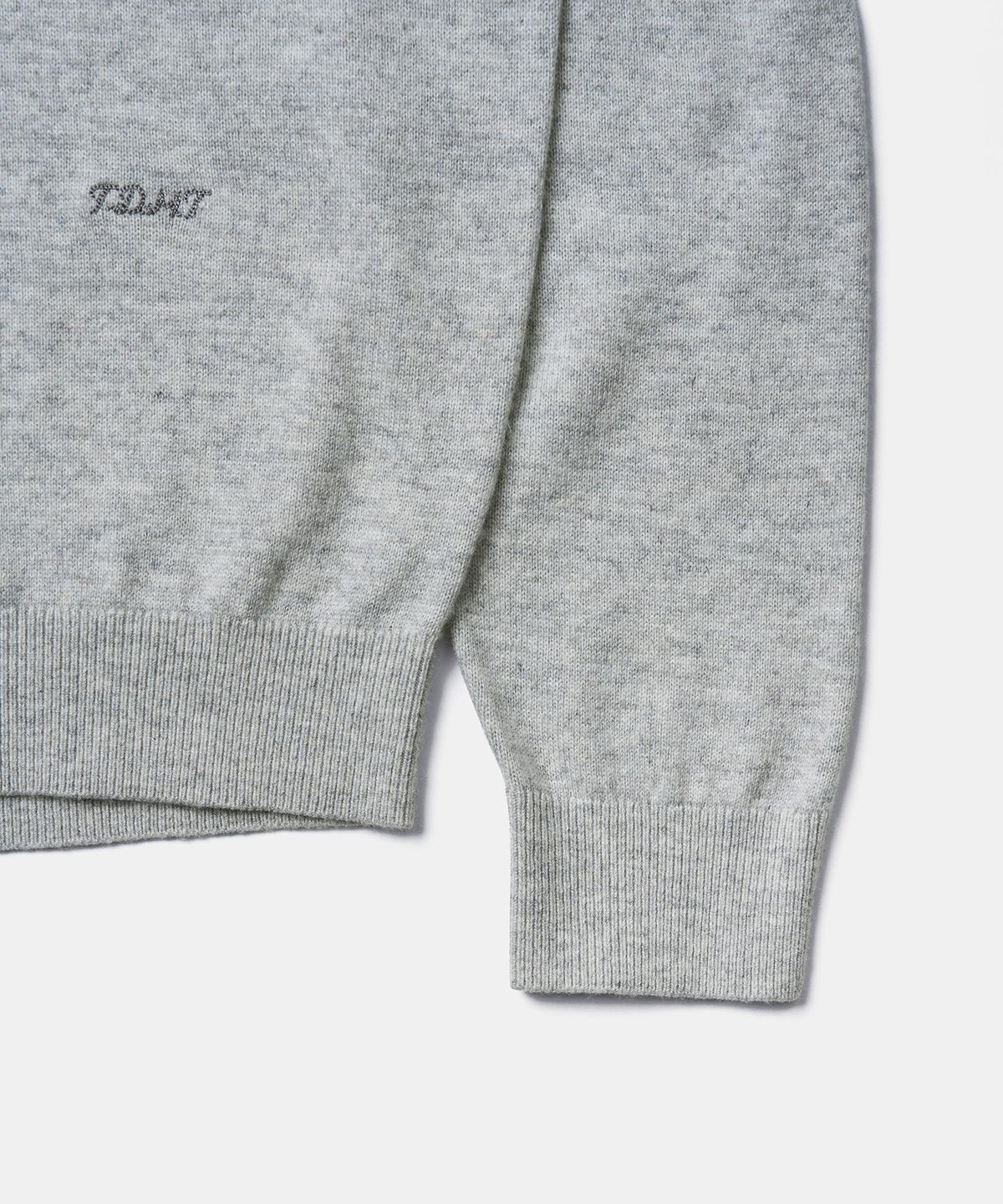 튜드먼트(TTUDEMENT) ESSENTIAL CASH BLEND V-NECK KNIT_MELANGE GREY
