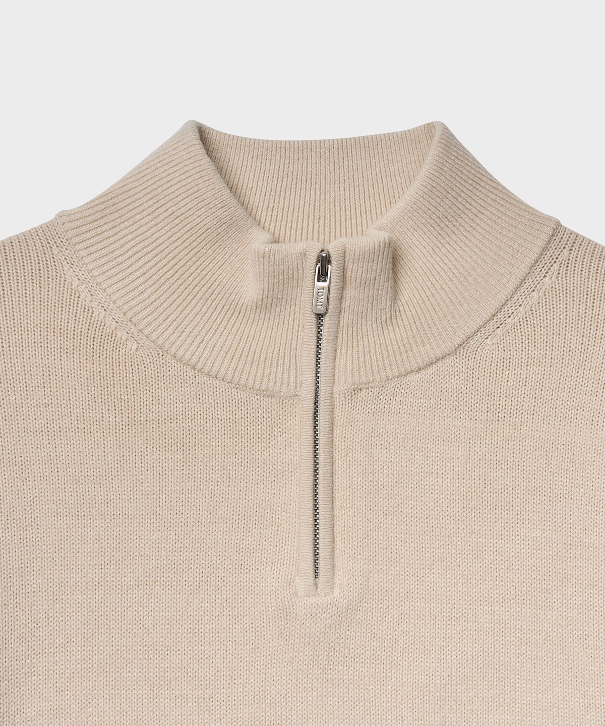 튜드먼트(TTUDEMENT) ESSENTIAL HALF ZIP-UP KNIT_LIGHT BEIGE