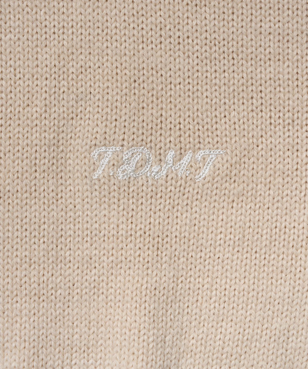 튜드먼트(TTUDEMENT) ESSENTIAL HALF ZIP-UP KNIT_LIGHT BEIGE