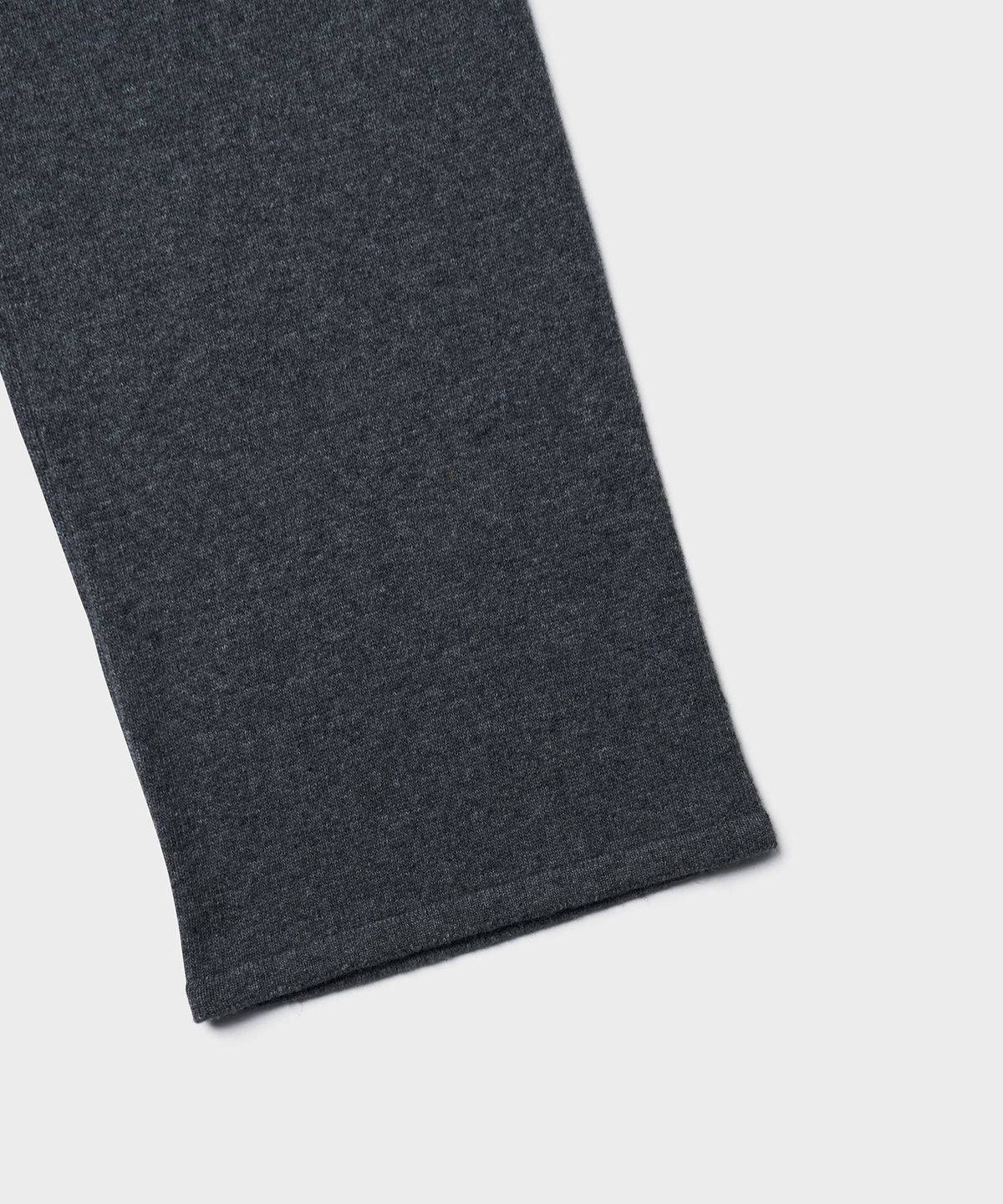 튜드먼트(TTUDEMENT) WIDE KNIT PANTS_GREY