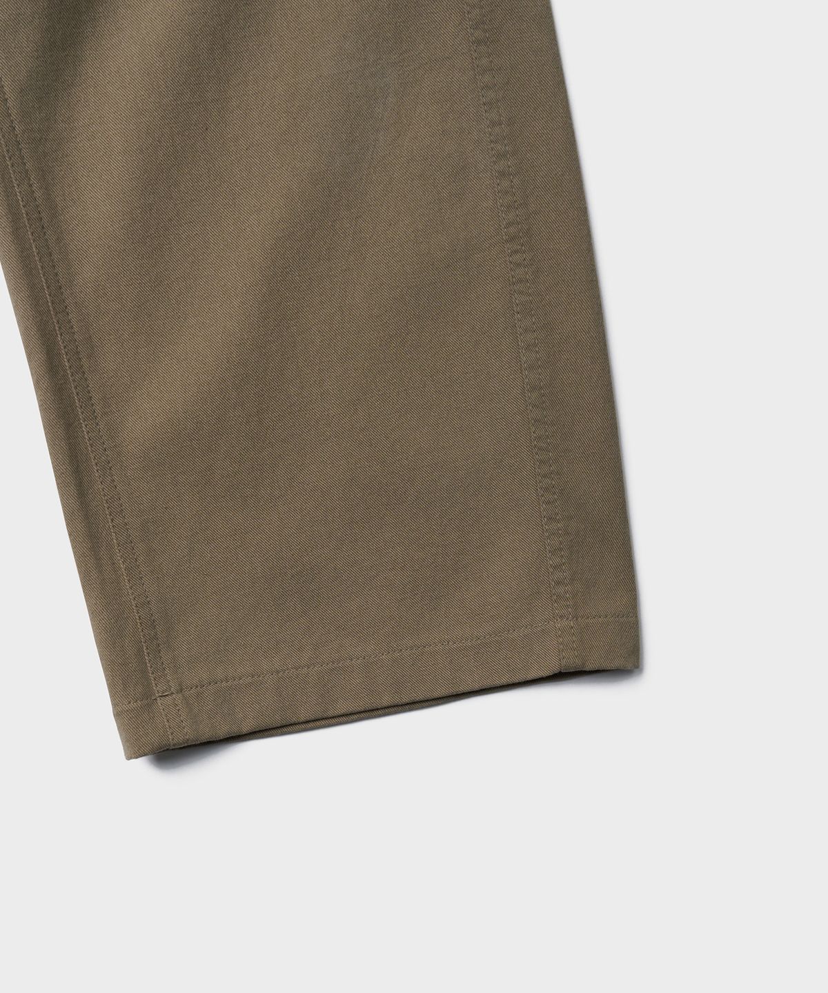튜드먼트(TTUDEMENT) COTTON CURVED PANTS_BEIGE