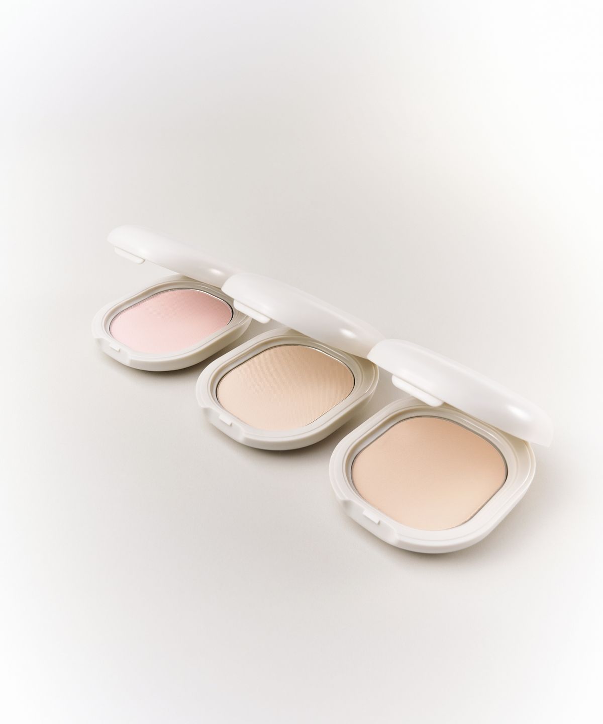 입큰(IPKN) 뉴니스 베어 파우더 팩트 (3colors)