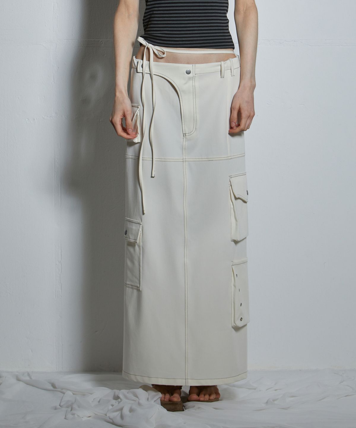 게이트리스(GATELESS) WORK SKIRT