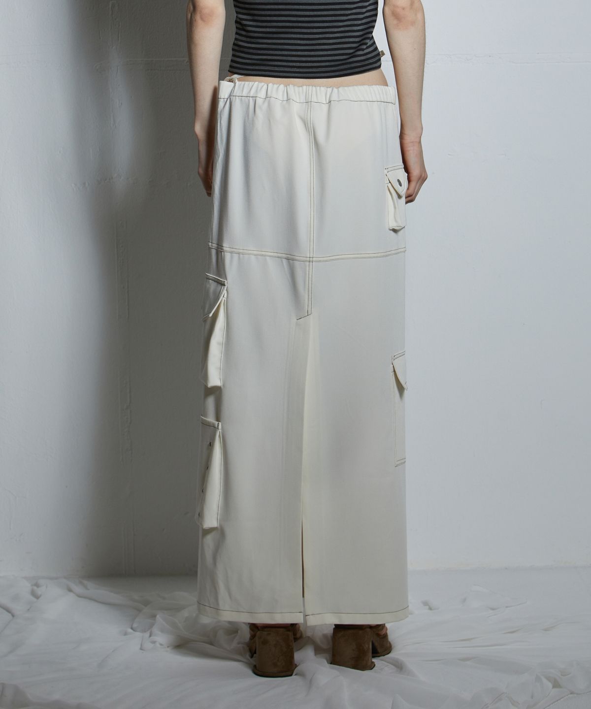 게이트리스(GATELESS) WORK SKIRT