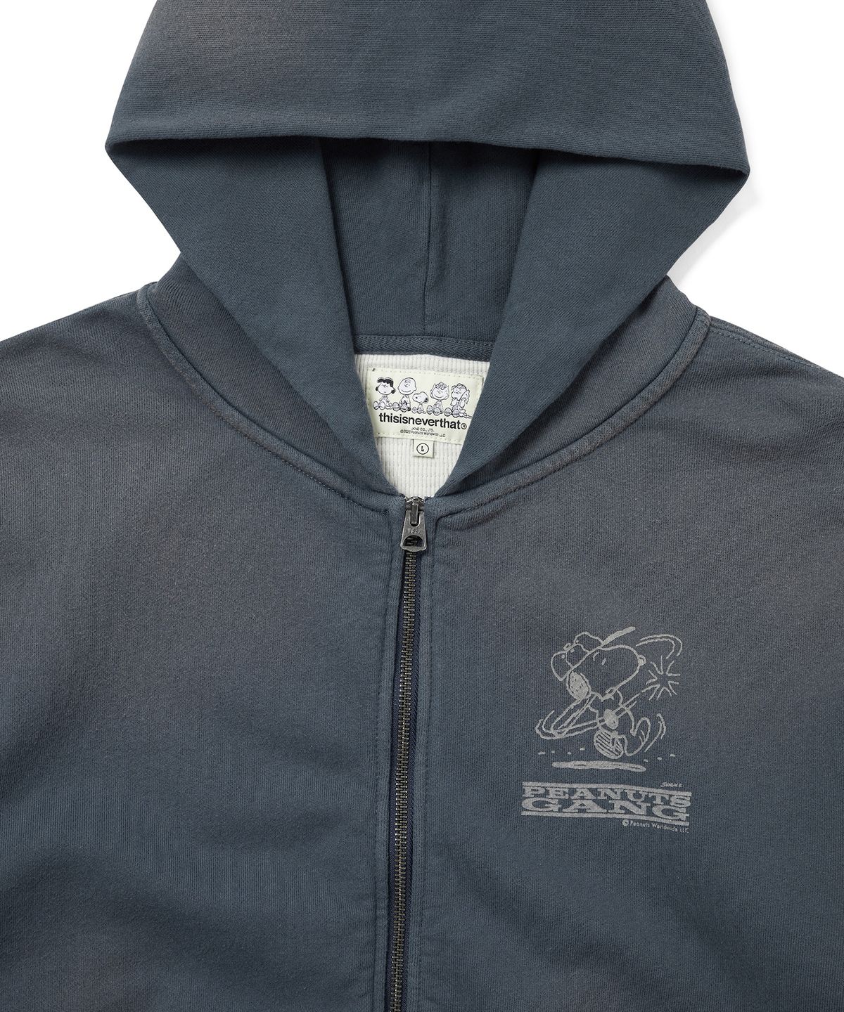 디스이즈네버댓(THISISNEVERTHAT) TNT PEANUTS Zip Up Hoodie Faded Navy