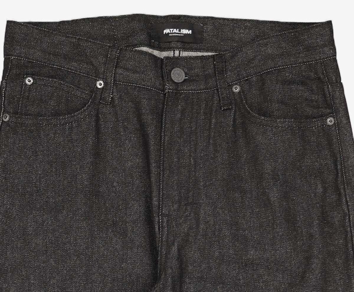페이탈리즘(FATALISM) Moderation black straight fit 46