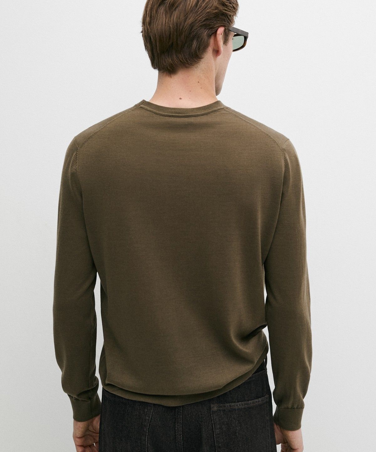 마시모두띠(MASSIMO DUTTI) 100% 메리노 울 라운드넥 니트 스웨터