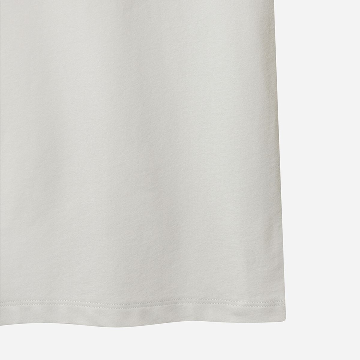 디오디(DOD) 레터링 그래픽 긴팔티셔츠(IVORY)