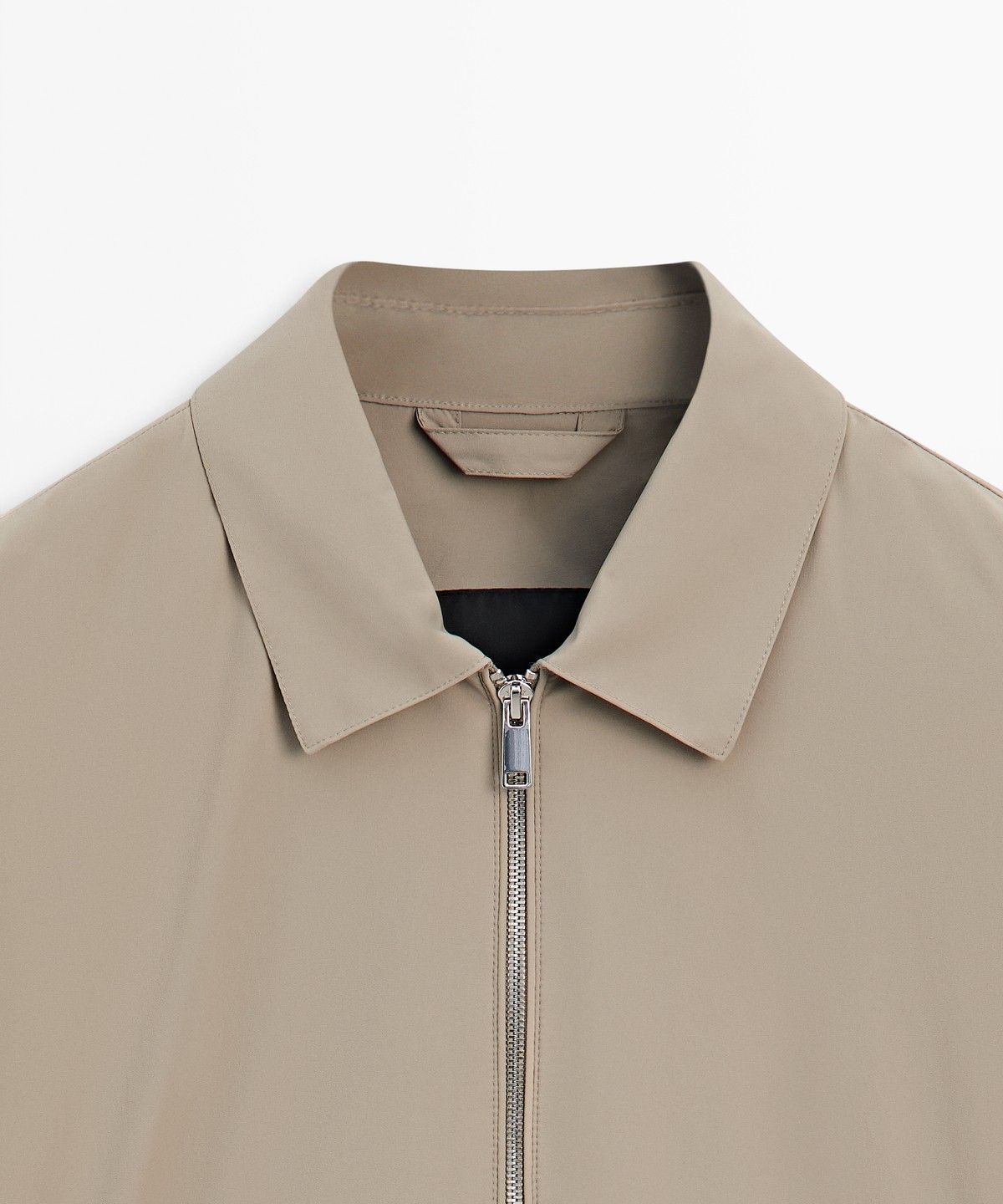 마시모두띠(MASSIMO DUTTI) 라이트웨이트 크롭 재킷