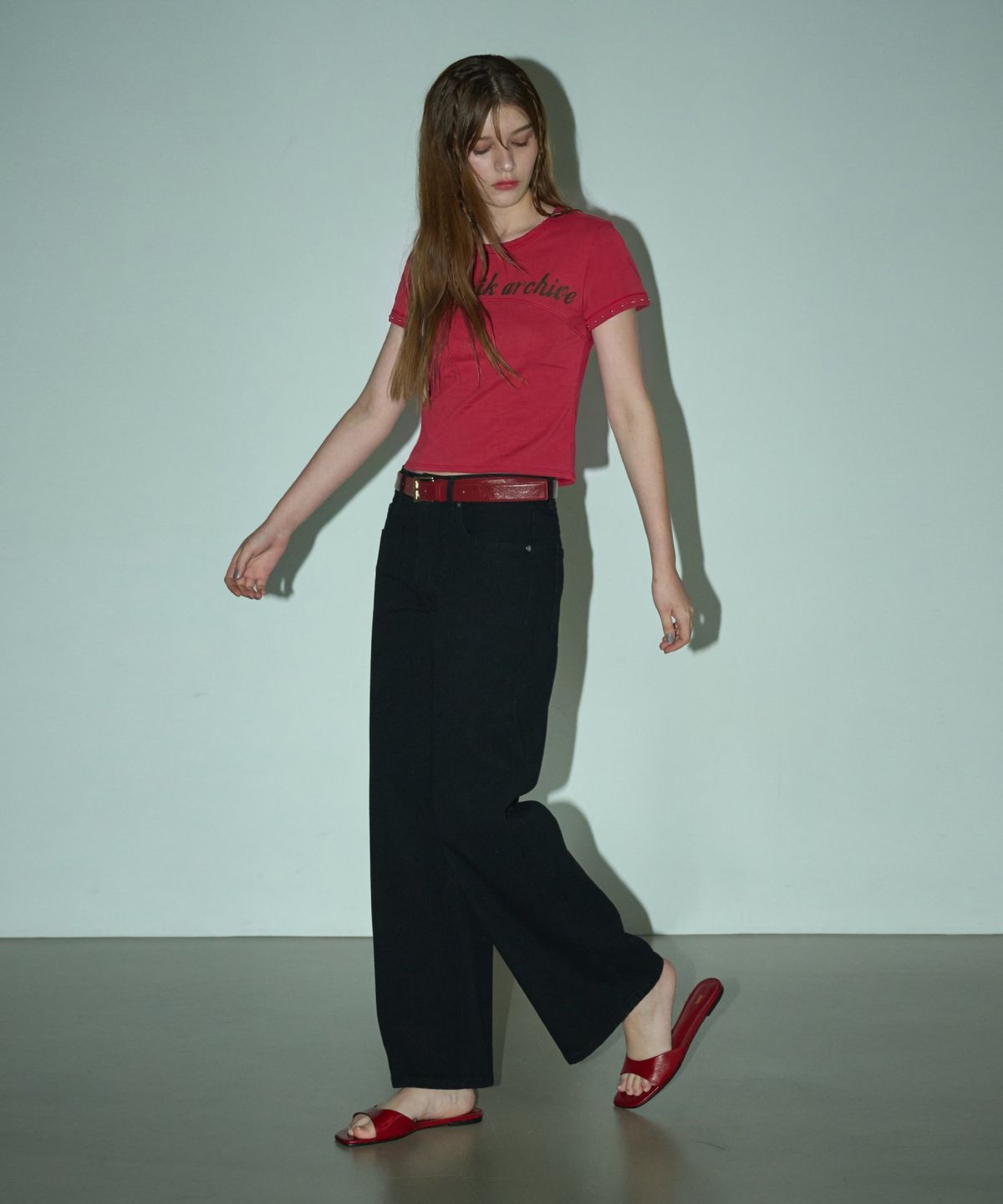 림닉(REEMNIK) NOISE INCISION LINE VINTAGE WASHING SHORT-SLEEVED T-SHIRT [RED]