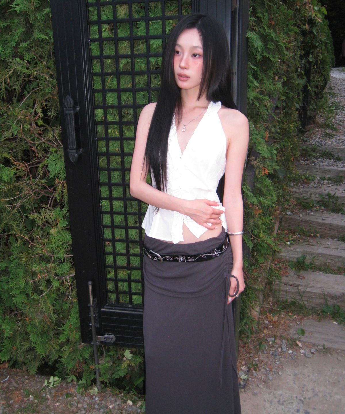 미쏘(MIXXO) 폴디드 밴딩 셔링 스커트_MIWWMG916C