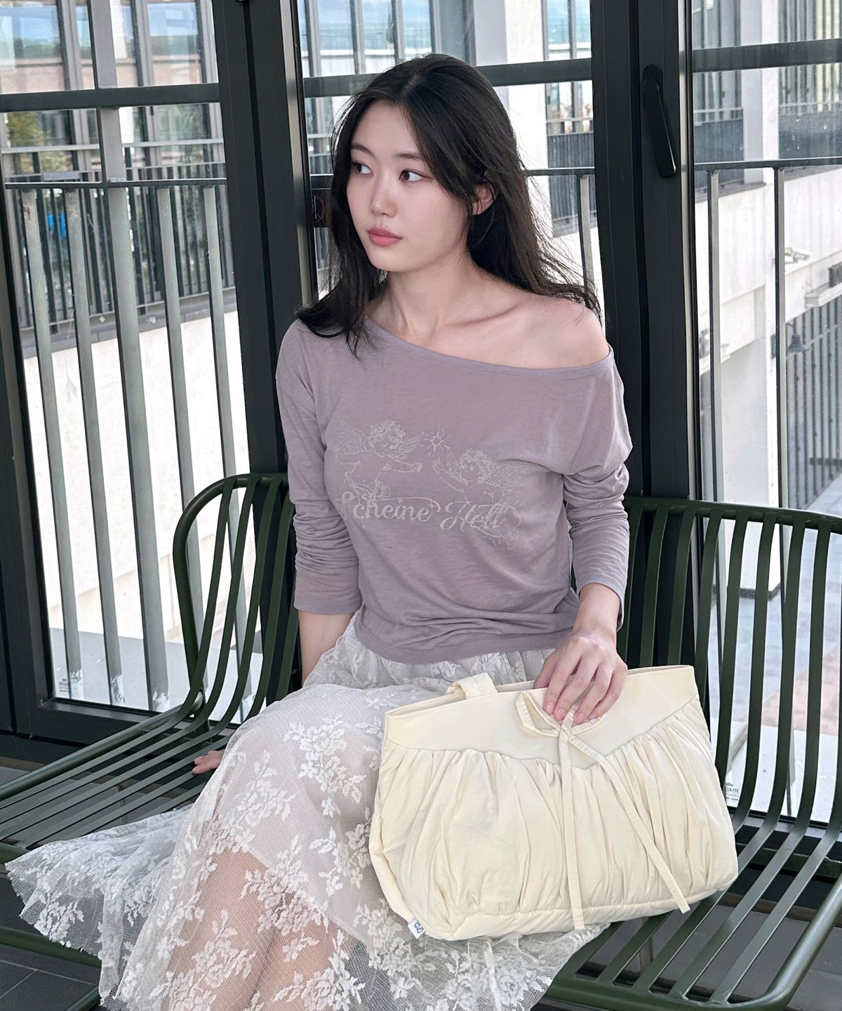 미쏘(MIXXO) 레터링 원숄더 티셔츠_MIWLWG913A