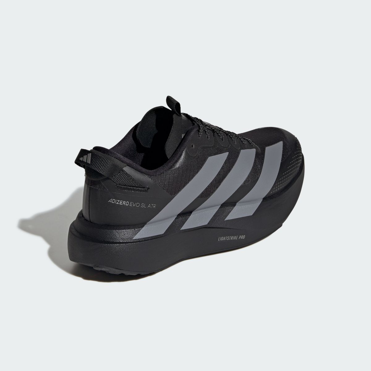 아디다스(ADIDAS) 아디제로 EVO SL ATR - 블랙:그레이 / KK2723