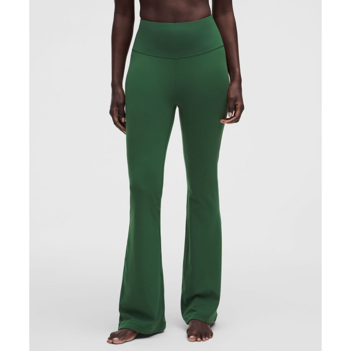 룰루레몬(LULULEMON) 그루브 Nulu 슈퍼 하이라이즈 플레어드 팬츠 *레귤러  IVYG