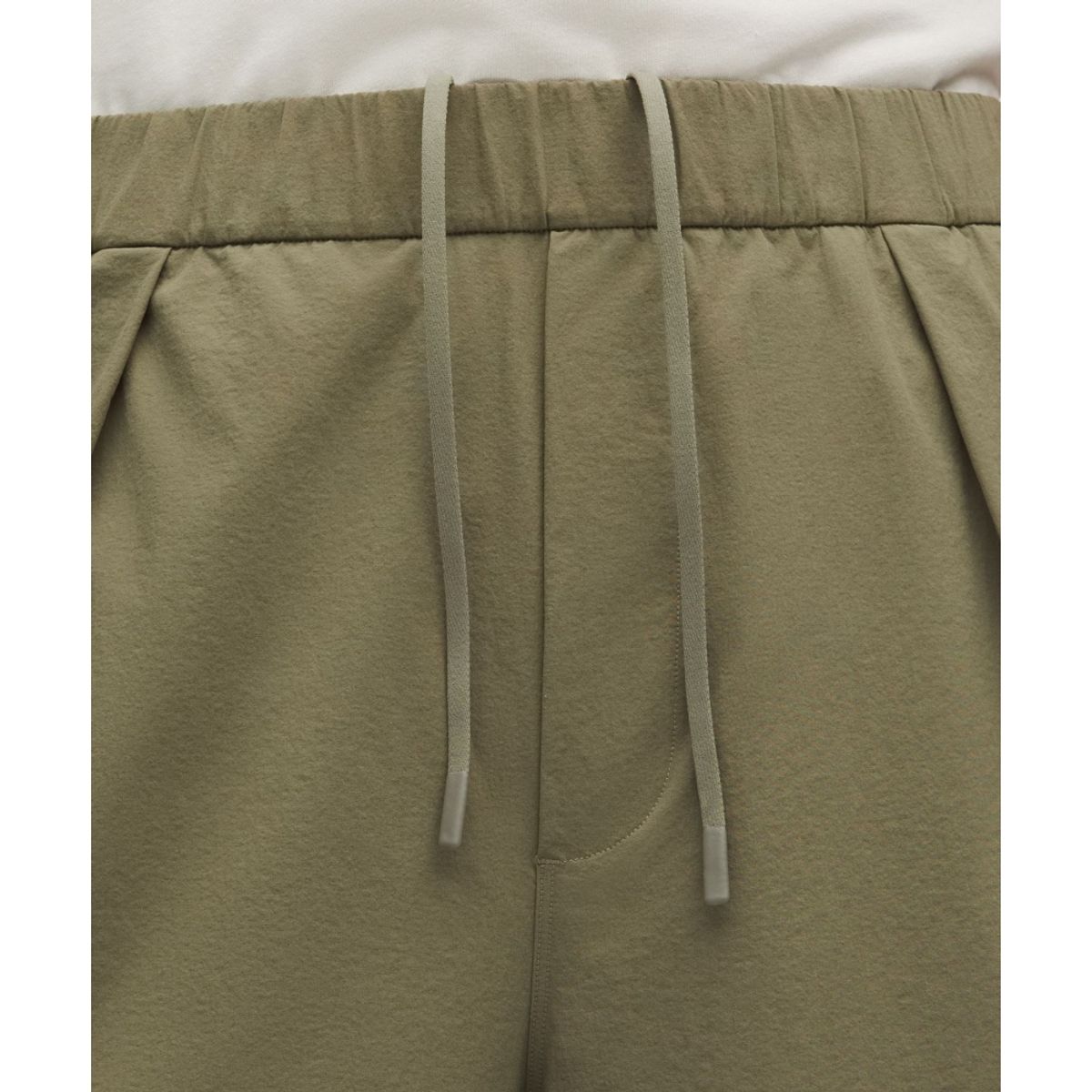 룰루레몬(LULULEMON) 스트레치 우븐 니 렝스 쇼츠 14inch  BALF