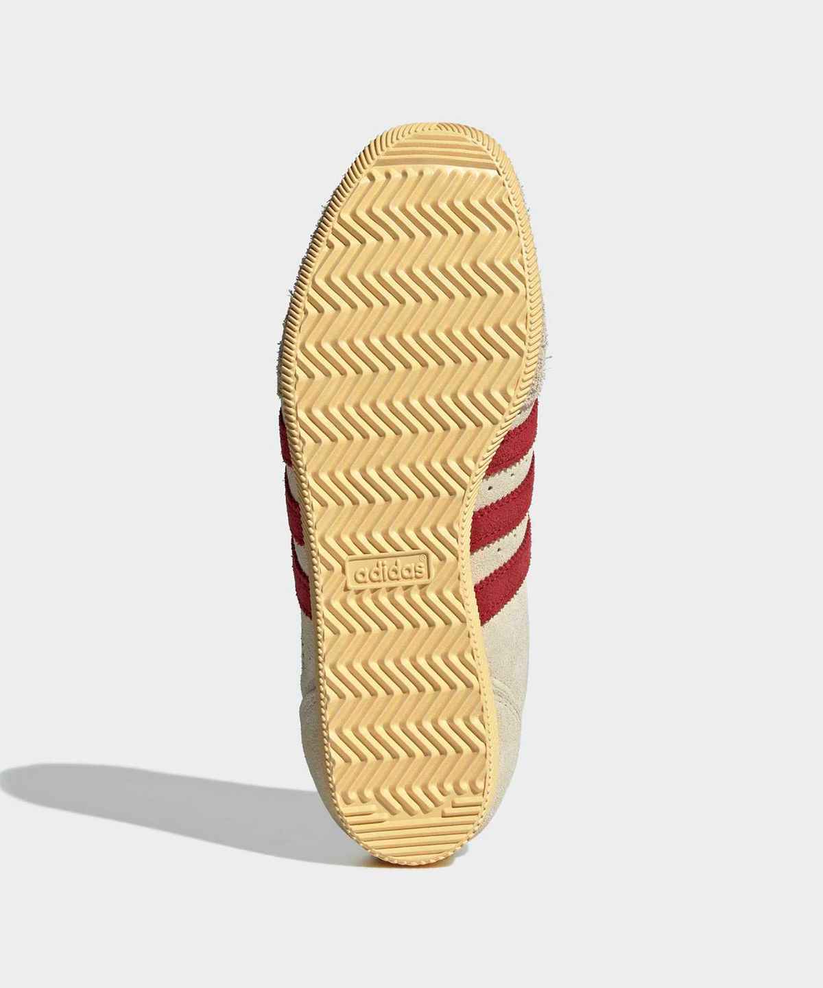 아디다스(ADIDAS) 재팬 - 웜바닐라:팀빅토리레드 / KJ2377