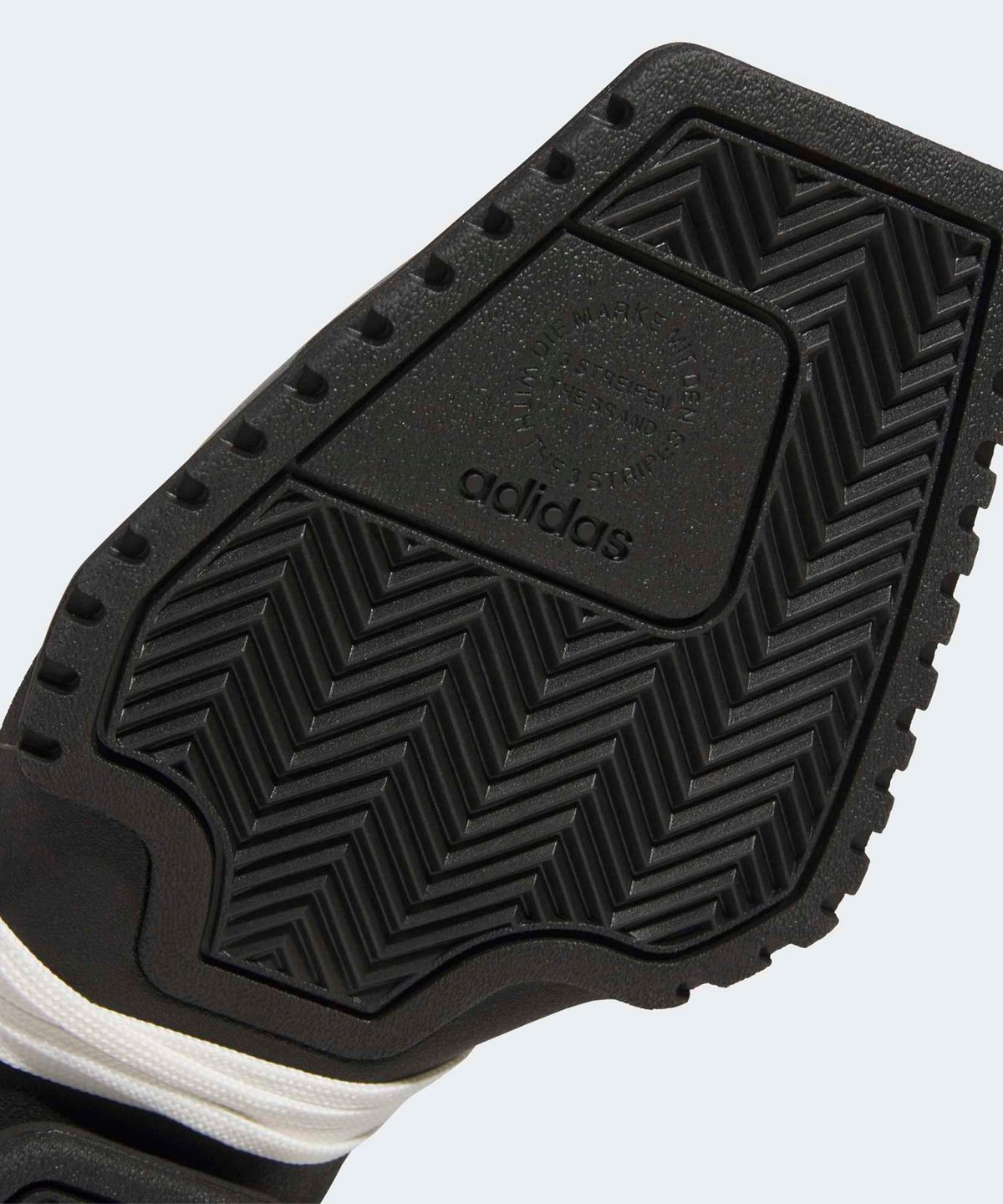 아디다스(ADIDAS) 포럼 SQ - 아이언메탈릭:블랙 / KK1596