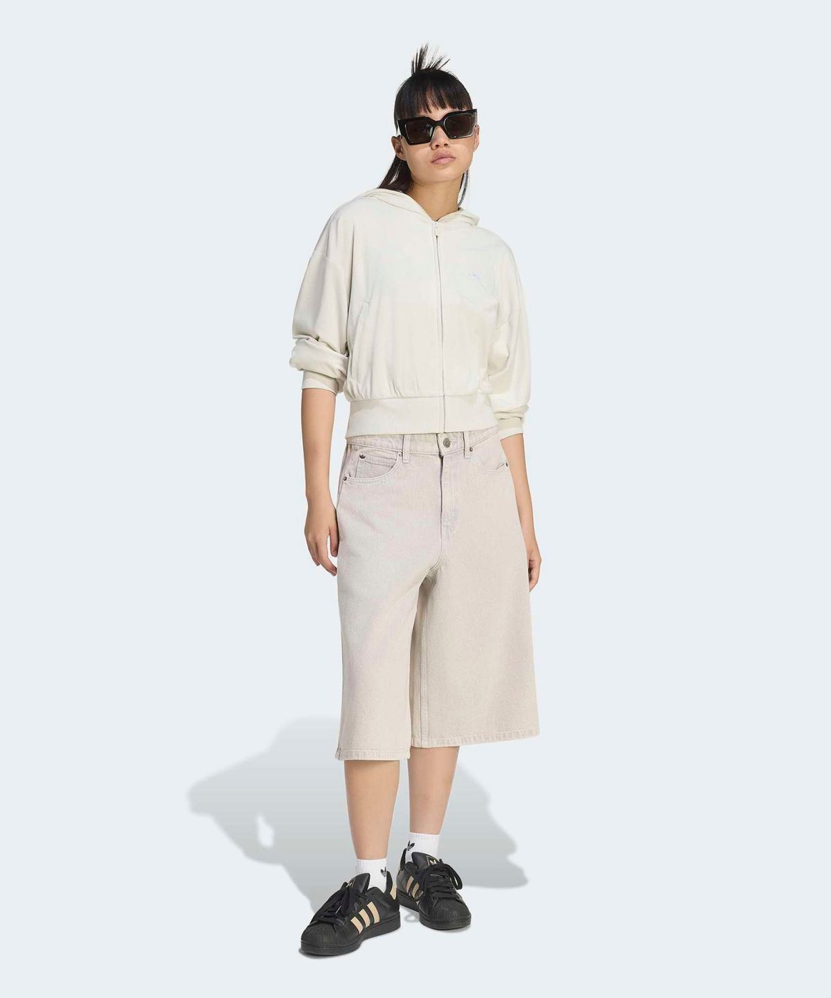 아디다스(ADIDAS) 미드라이즈 데님 조츠 - 클리어그레이데님 / KQ6477