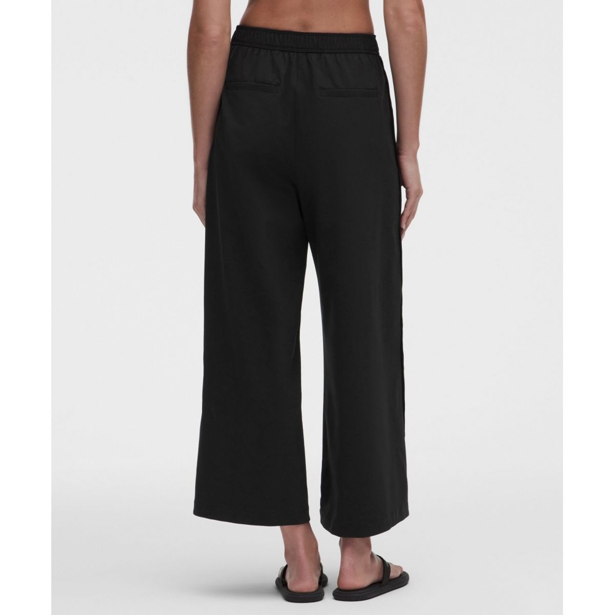 룰루레몬(LULULEMON) 스트레치 우븐 하이라이즈 와이드 레그 크롭 팬츠  BLK