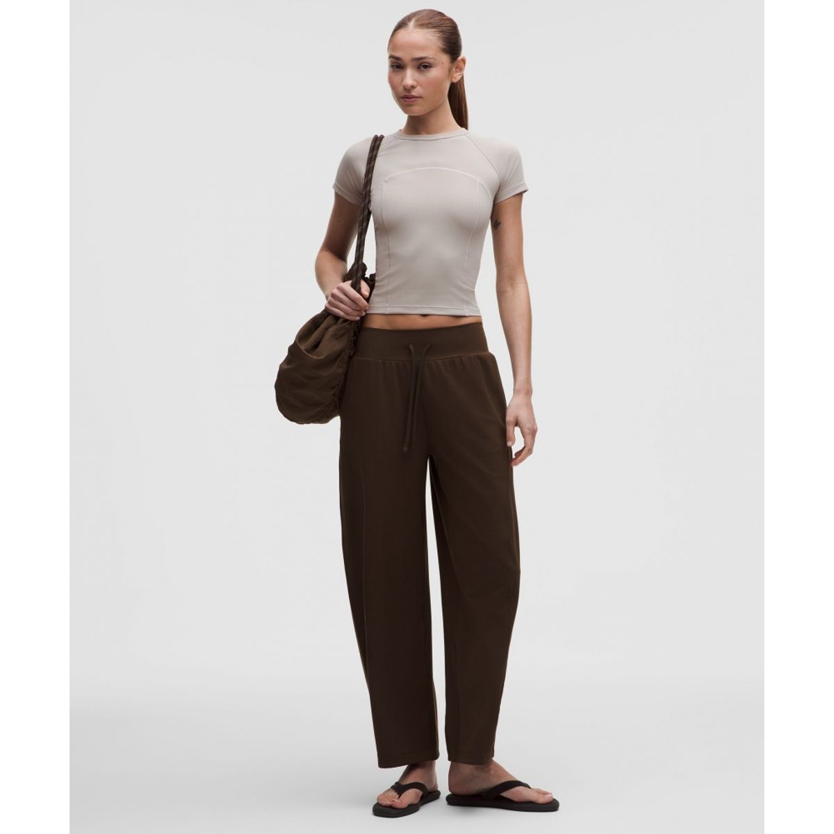 룰루레몬(LULULEMON) 리브드 Nulu 숏슬리브 셔츠  DOWN