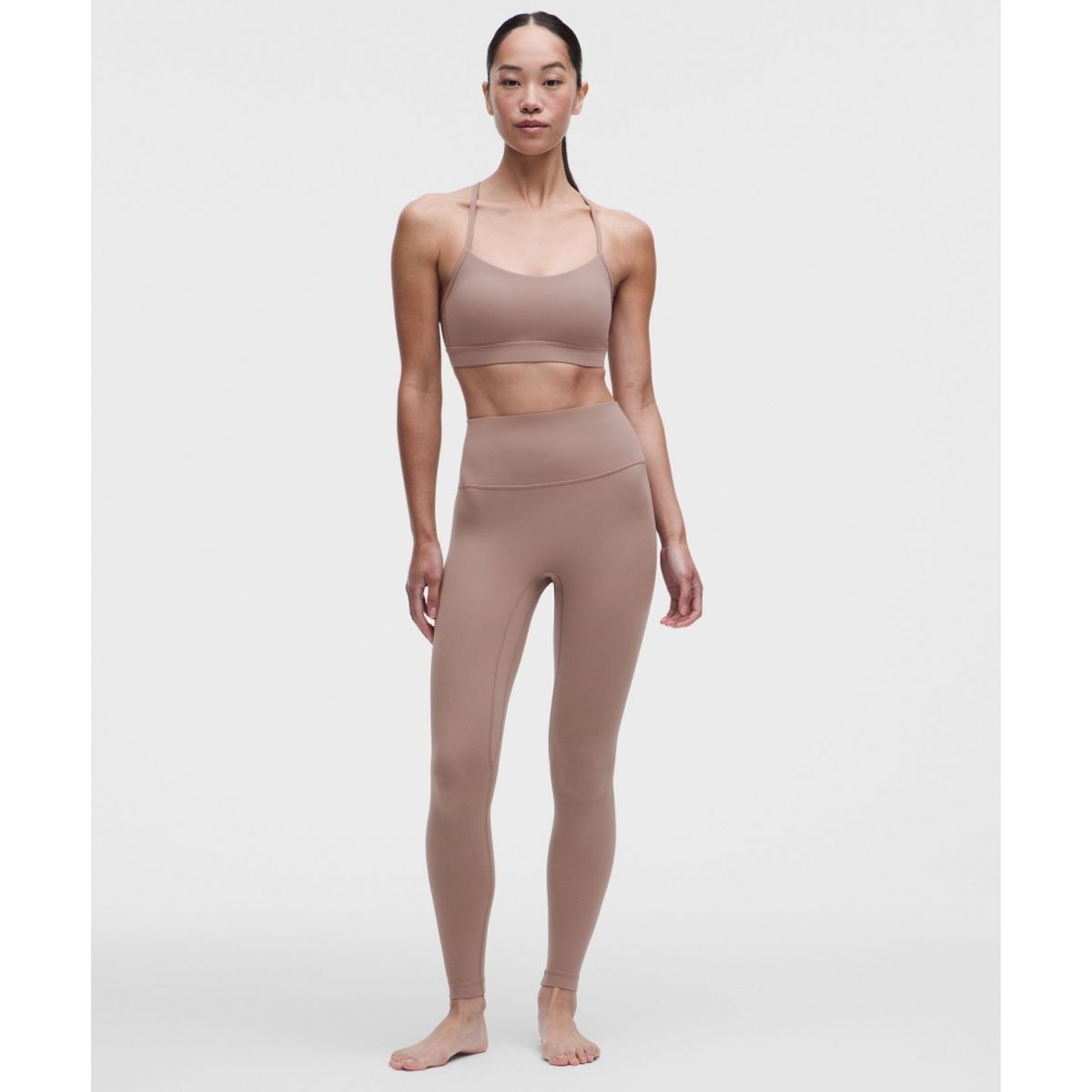 룰루레몬(LULULEMON) 플로우 Y 브라 Nulu *라이트 서포트, B C컵 아시아 핏