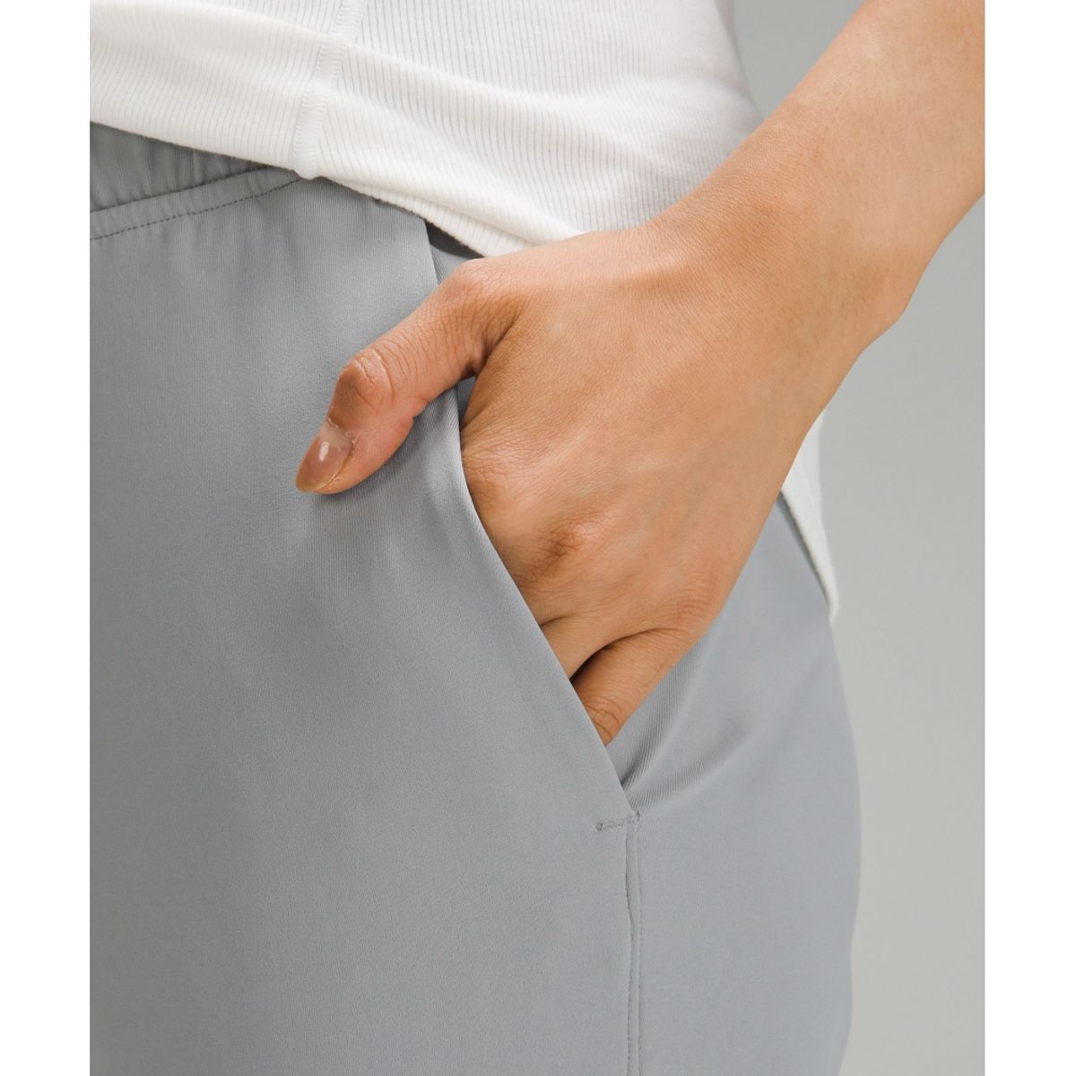 룰루레몬(LULULEMON) Luxtreme 슬림 핏 미드라이즈 조거 *아시아 핏  RHIG