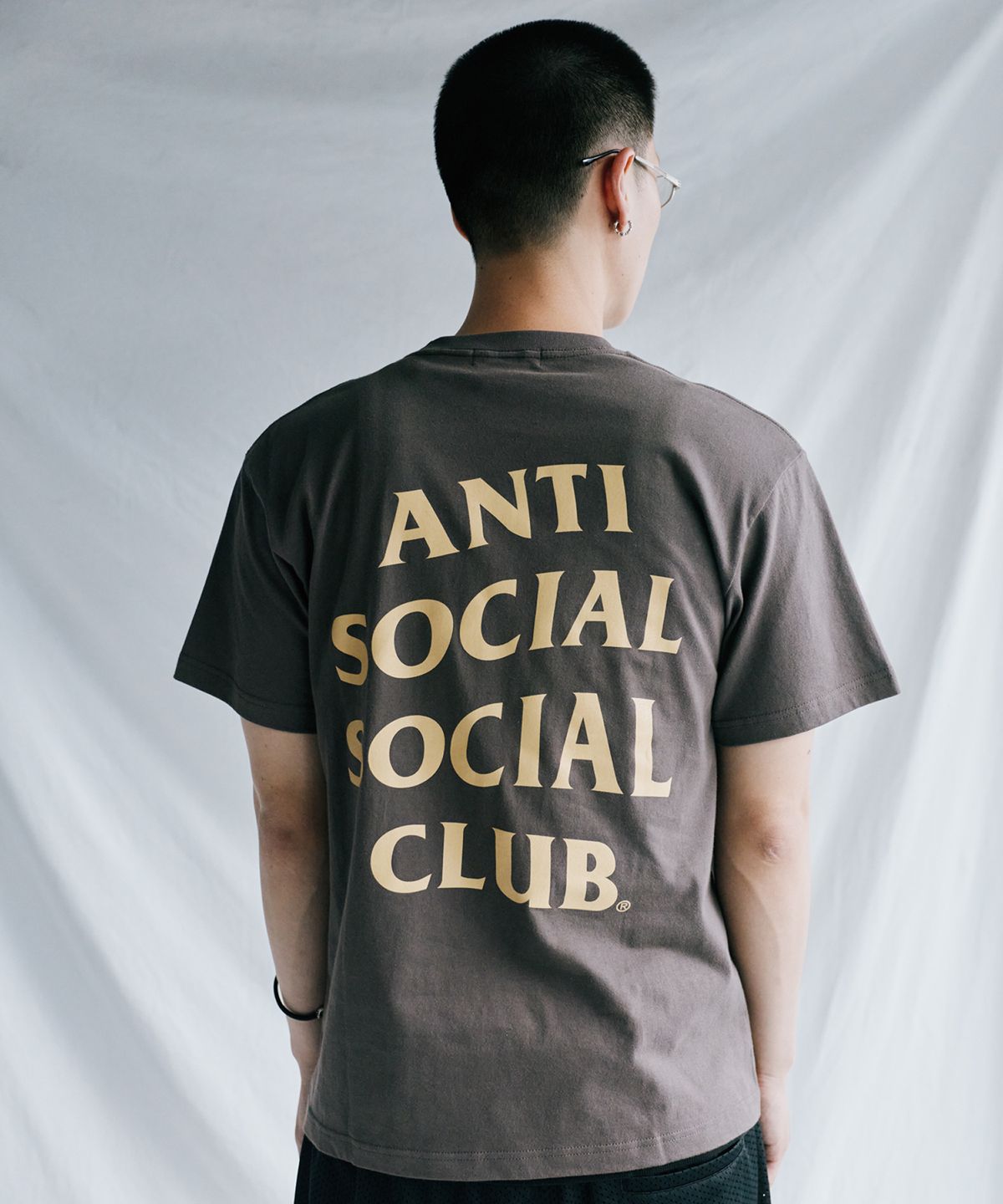 안티 소셜 소셜 클럽(ANTI SOCIAL SOCIAL CLUB) ANTI SOCIAL SOCIAL CLUB OG LOGO T-SHIRTS BROWN