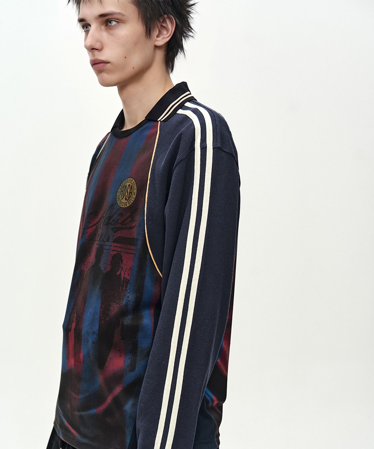 앤더슨벨(ADSB ANDERSSON BELL) REWORKED FOOTBALL LONG SLEEVE T-SHIRT (MULTI)