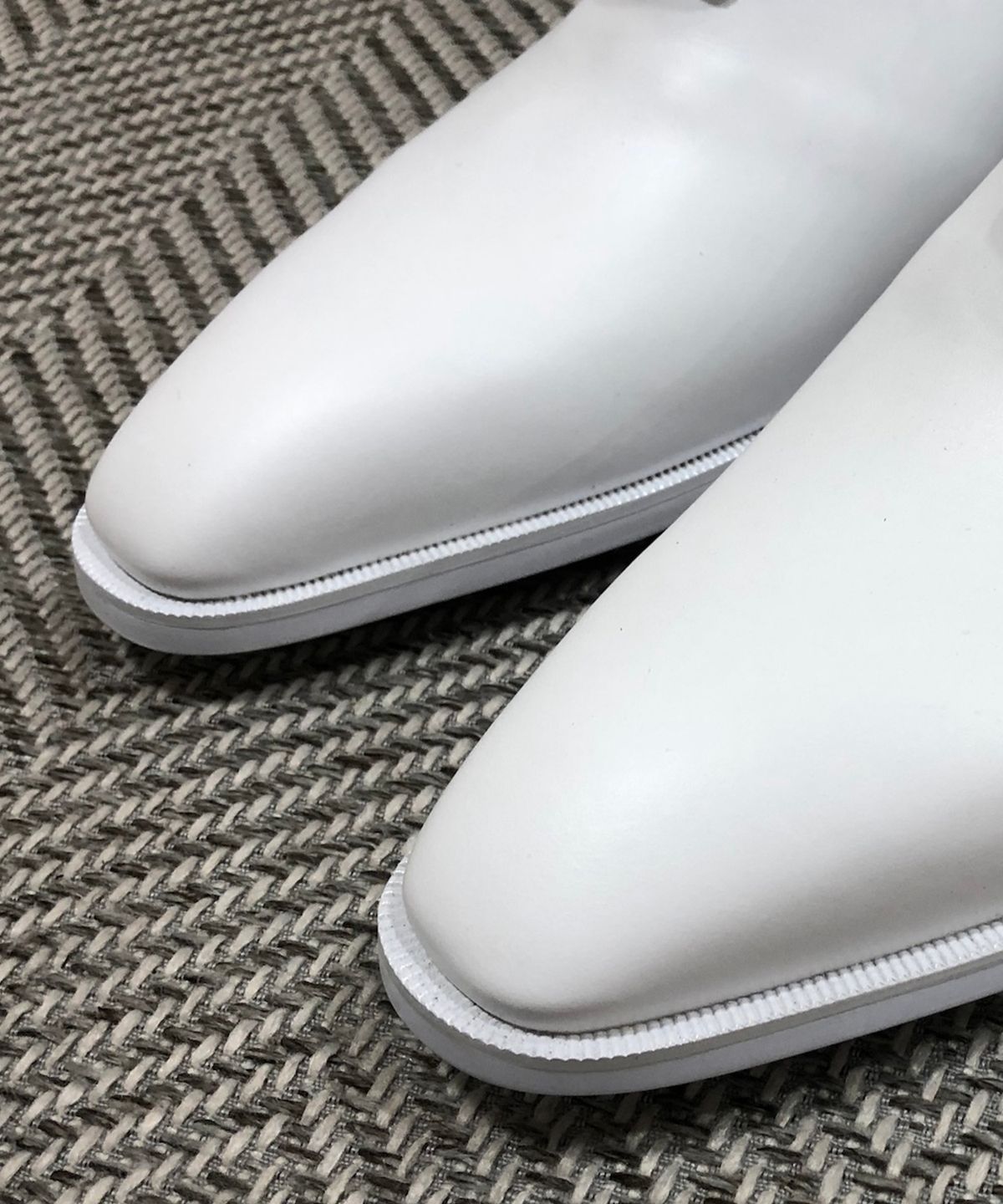 조앤슈(JOENSHOE) 헤리티지 홀컷 옥스퍼드 올화이트