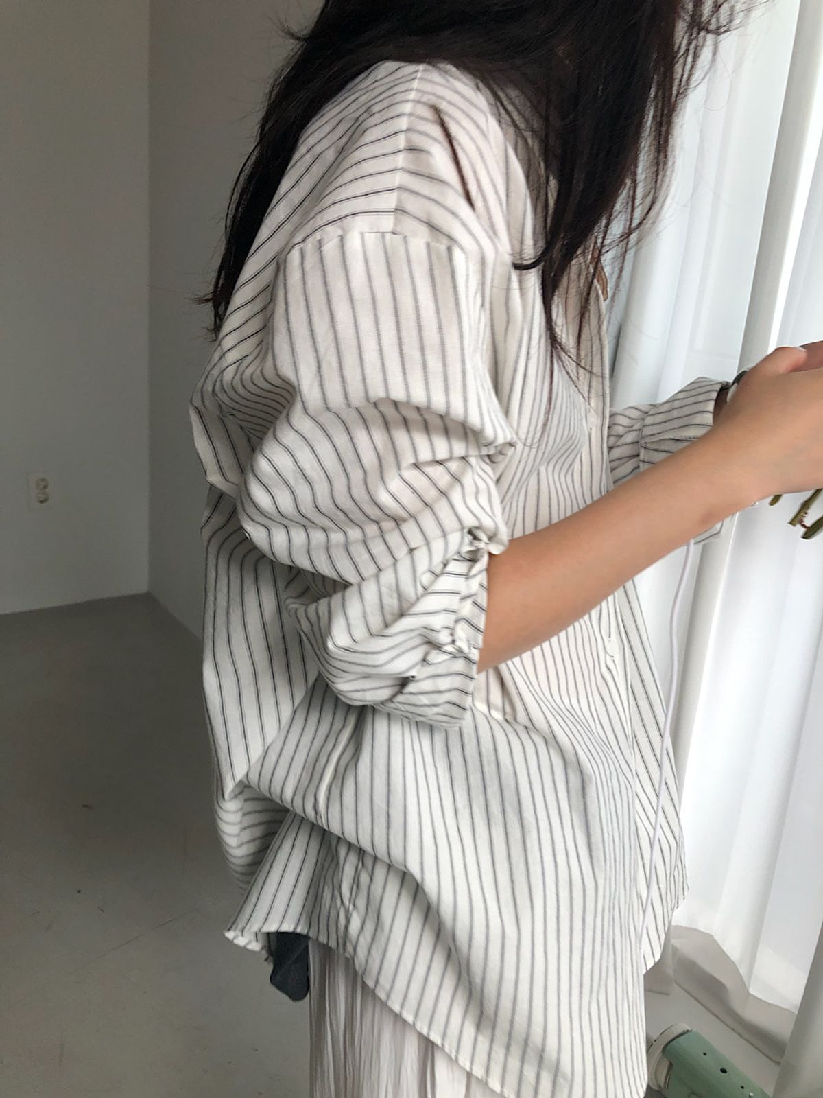 아포엠(APOEM) PIN STRIPE OVER SHIRT (2C)