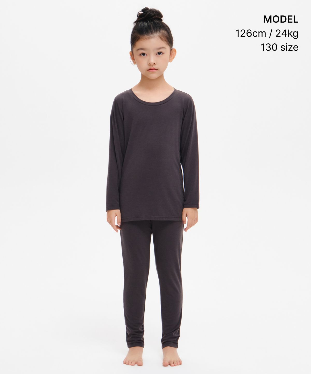무신사 스탠다드 키즈(MUSINSA STANDARD KIDS) [힛탠다드] 크루 넥 긴소매 언더셔츠 & 타이즈 셋업 [다크 그레이]