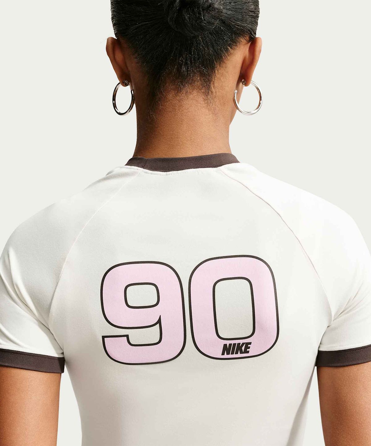 나이키(NIKE) 스포츠웨어 피티드 티셔츠 W - 세일:바로크 브라운 / IV5750-133