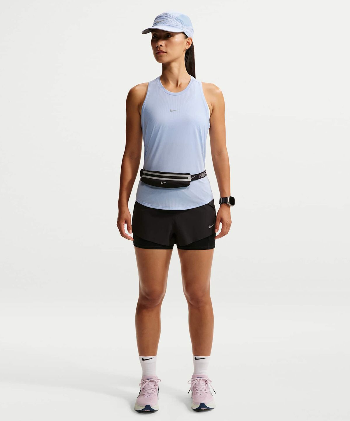 나이키(NIKE) 스위프트 여성 에어로 핏 러닝 탱크 탑 W - 알루미늄:퓨어 플래티넘 / IH8112-468