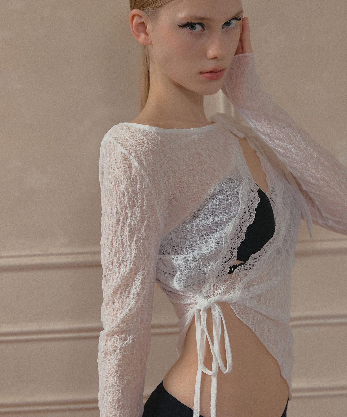 비나제이(VINAJ) 레이스 언발 랩 커버업 (White)
