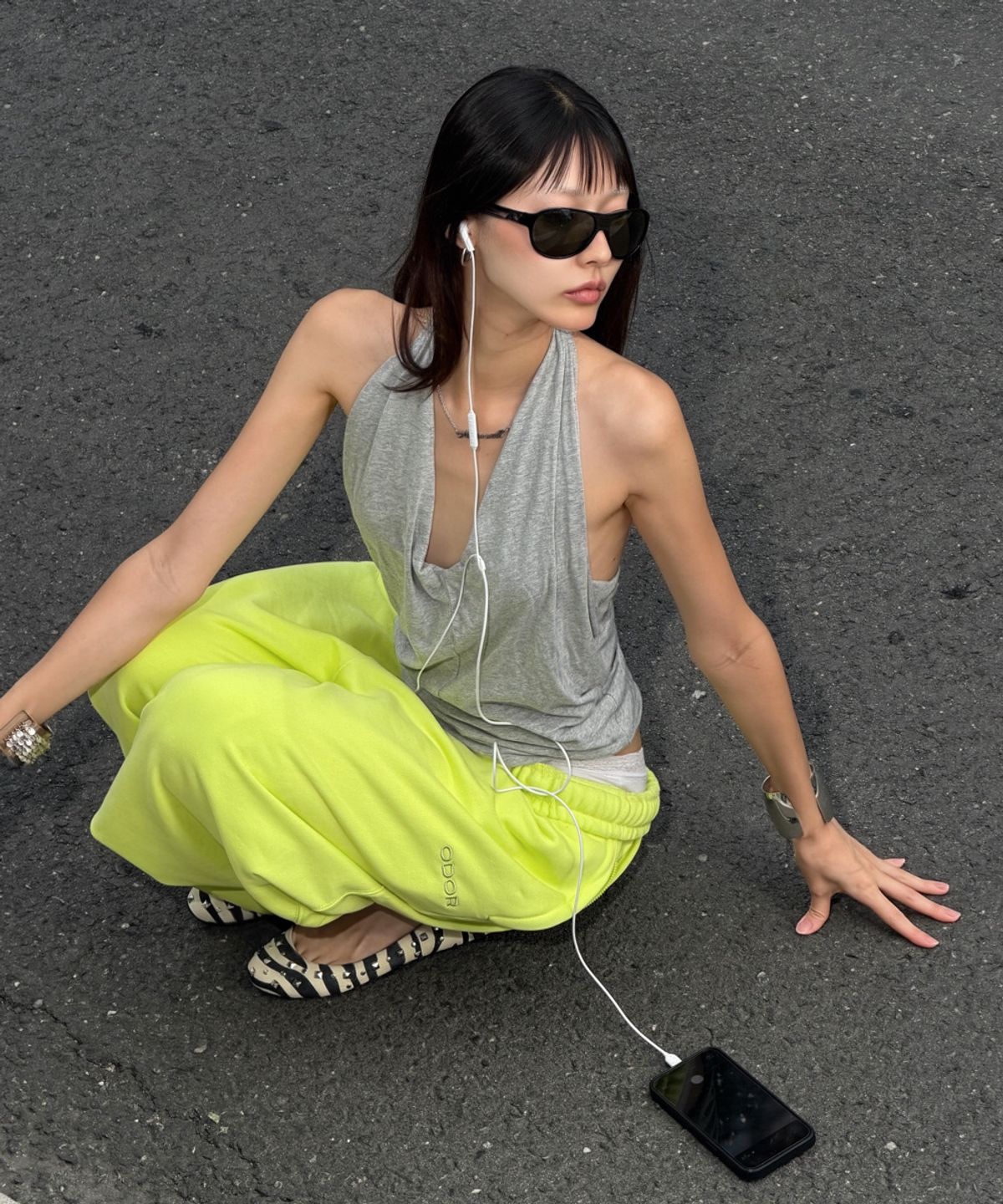 오도어(ODOR) Molly wide jogger in Lime