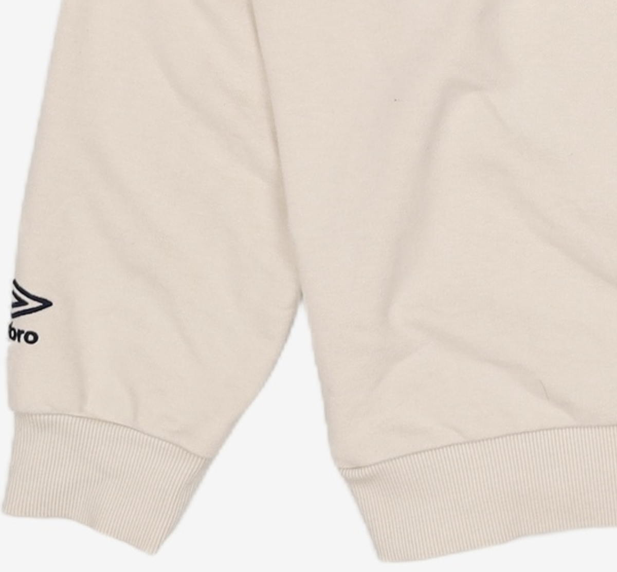 엄브로(UMBRO) 맨투맨/스웨트셔츠 100