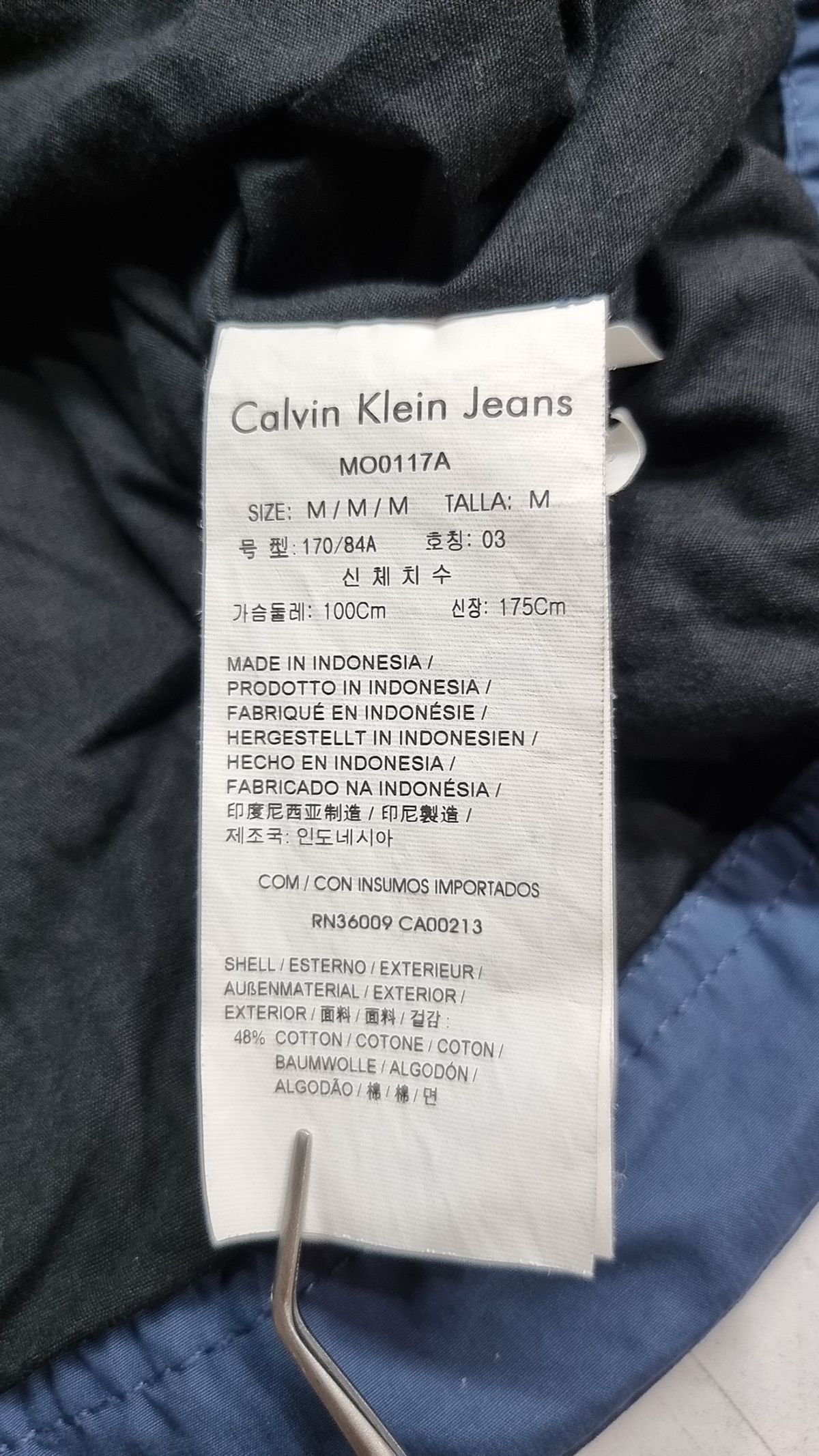 캘빈클라인 진(CALVIN KLEIN JEANS) 항공 점퍼/블루종/MA-1 100